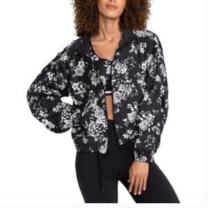 Johnny Was Active Bee Active Ruched Sleeve Parachute Jacket Small